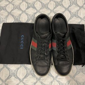 Men’s Gucci Ace Sneaker size 9